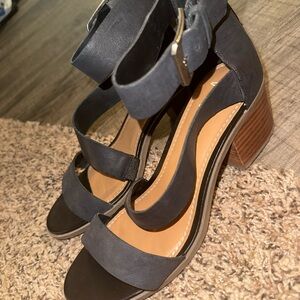 Crown Vintage Black Chunky Heel Sandals